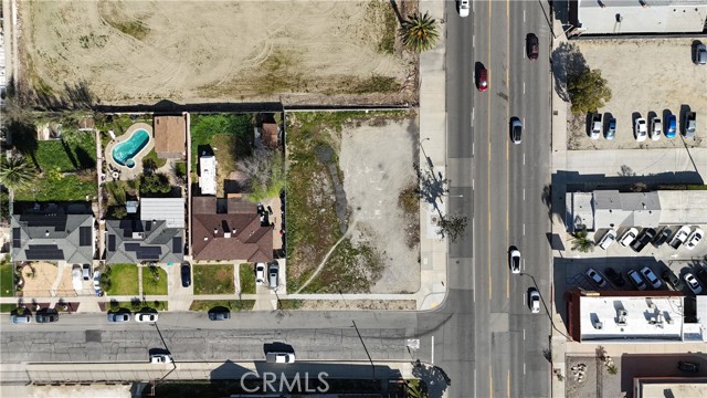 Detail Gallery Image 14 of 17 For 9098 Sierra, Fontana,  CA 92335 - – Beds | – Baths