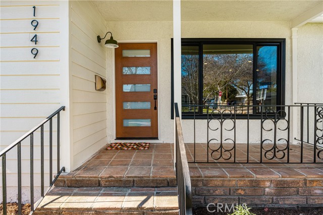 Image 2 of 69 For 1949 Chatwin Avenue