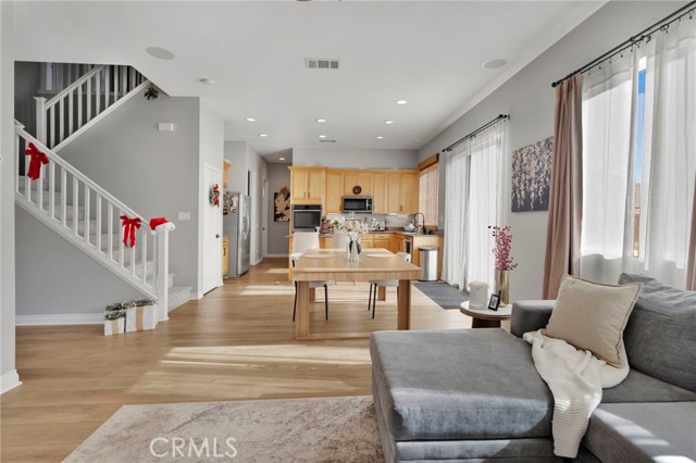 Detail Gallery Image 7 of 45 For 18977 Mono, Hesperia,  CA 92345 - 4 Beds | 2/1 Baths