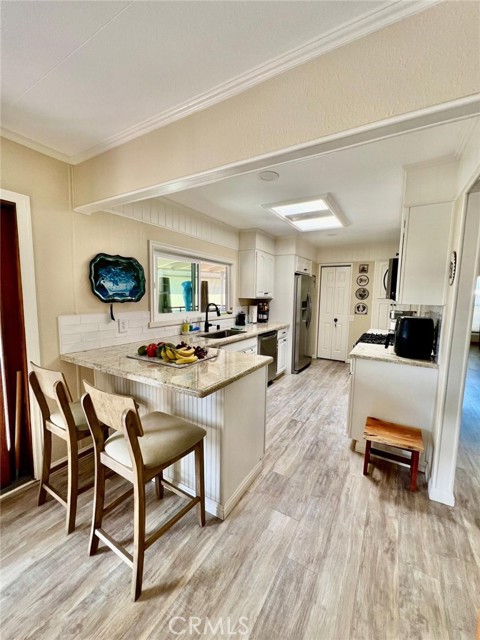 Image 26 of 45 For 215 Clearlake Circle 215