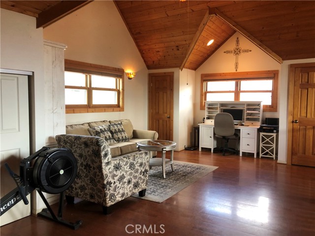 Detail Gallery Image 13 of 26 For 28147 N Lake Wohlford Rd, Valley Center,  CA 92082 - 3 Beds | 2/1 Baths