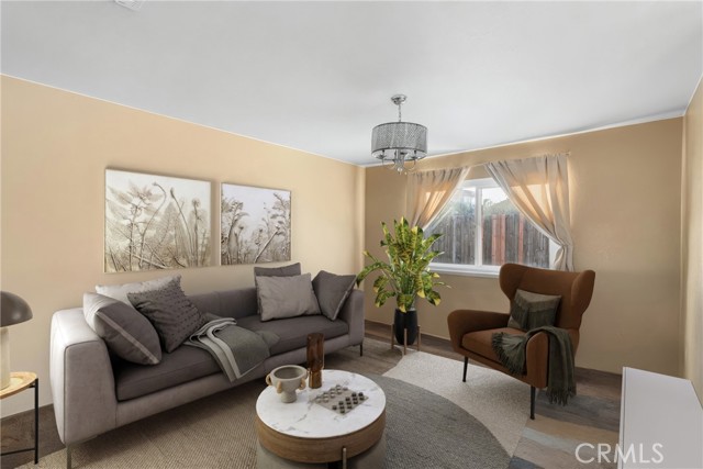 Detail Gallery Image 2 of 11 For 1639 Wade Dr, Paso Robles,  CA 93446 - 3 Beds | 1/1 Baths