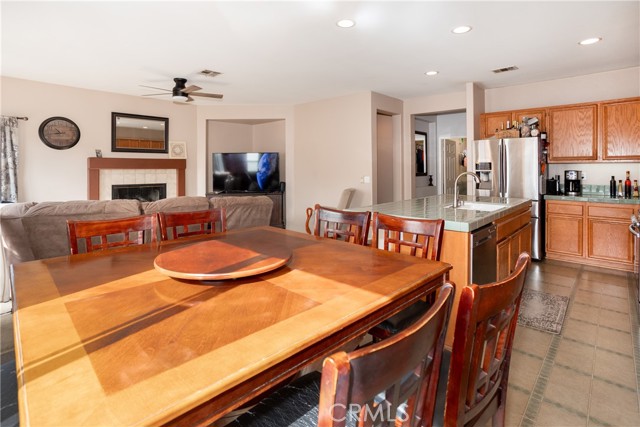 31343 Tulette, Winchester CA: https://media.crmls.org/medias/73ef1bc2-00cb-4bb8-bf21-e4afa446a4fc.jpg