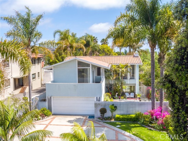 712 Yarmouth Road, Palos Verdes Estates, California 90274, 3 Bedrooms Bedrooms, ,2 BathroomsBathrooms,Residential,Sold,Yarmouth,SB21096002