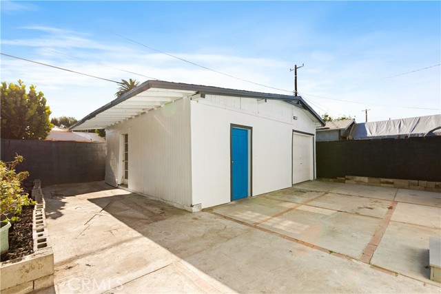 Detail Gallery Image 31 of 33 For 1434 W 70th St, Los Angeles,  CA 90047 - 3 Beds | 2 Baths