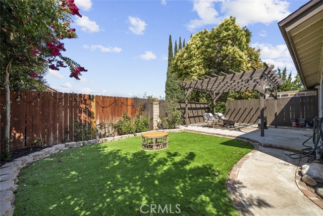 Detail Gallery Image 18 of 33 For 2019 Covington Ave, Simi Valley,  CA 93065 - 2 Beds | 2 Baths