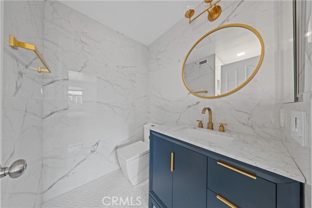 Detail Gallery Image 13 of 21 For 645 Ohio Ave #205,  Long Beach,  CA 90814 - 2 Beds | 2 Baths