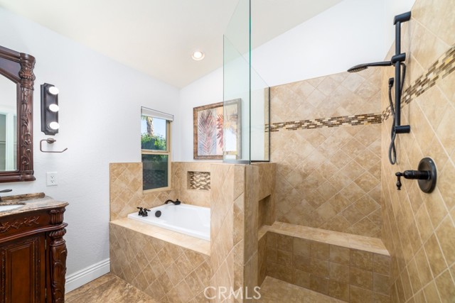 Detail Gallery Image 9 of 17 For 30090 Floral, Cathedral City,  CA 92234 - 4 Beds | 2 Baths