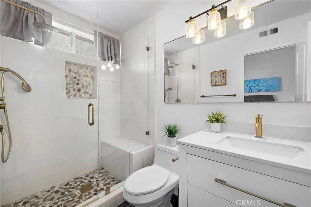 MLS #OC26150407 image #30