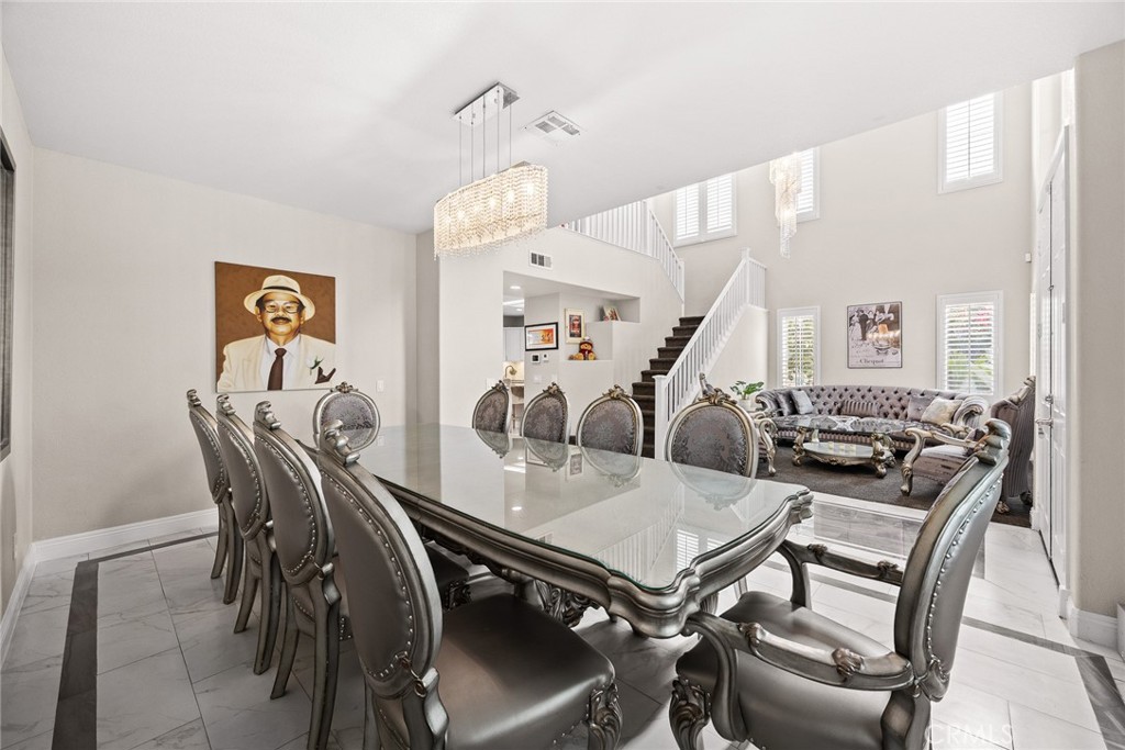 MLS #WS25260298 image #12