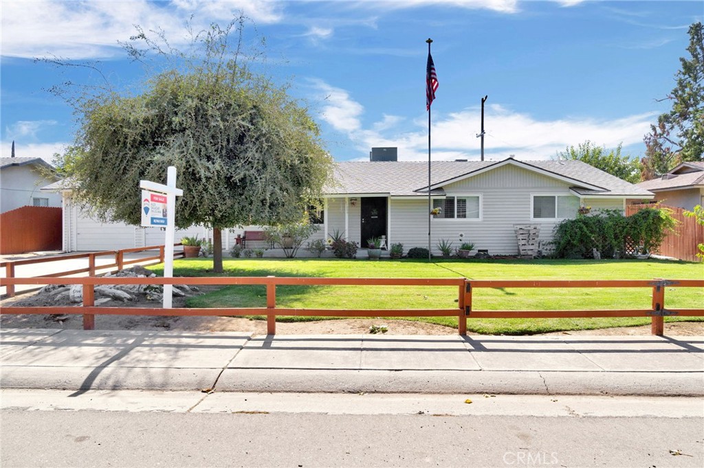 27256 Parkwood