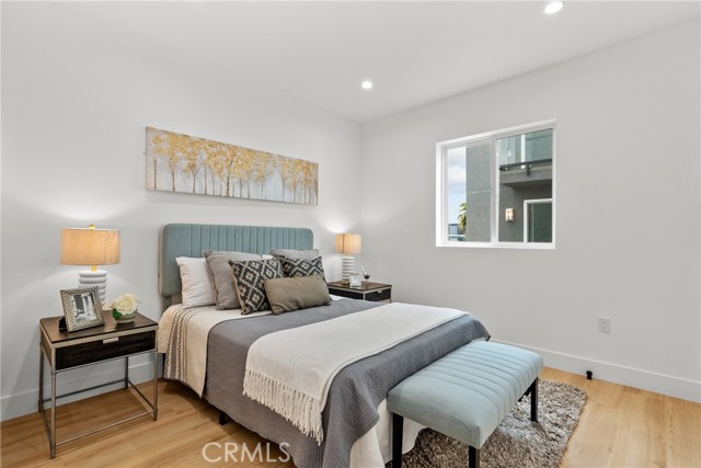 201 S Westlake Ave Unit #203, Los Angeles CA: https://media.crmls.org/medias/73f2236d-47b9-4216-9405-216e18aa1ea2.jpg