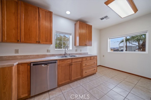 Detail Gallery Image 20 of 64 For 610 Quivera, Needles,  CA 92363 - 3 Beds | 2 Baths