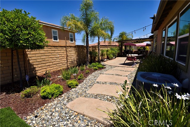 32458 Daisy Drive, Winchester CA: https://media.crmls.org/medias/73f2b620-46fe-4ec2-8830-2b689b79ab42.jpg