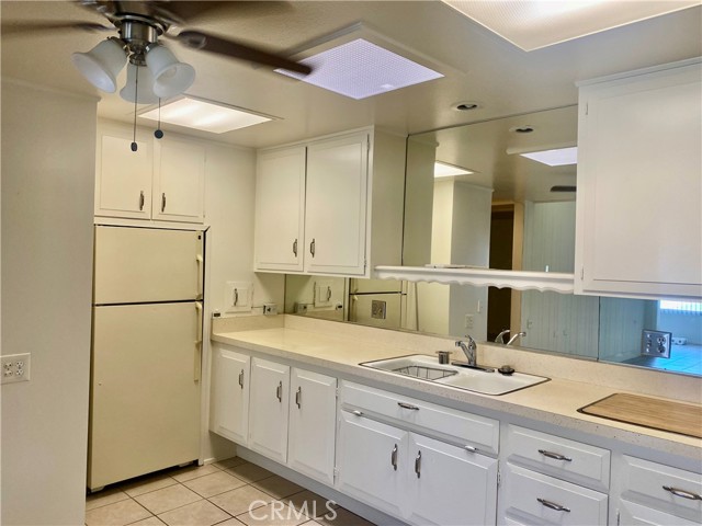 Detail Gallery Image 9 of 26 For 13741 Annadale Dr., M1-18k, Seal Beach,  CA 90740 - 1 Beds | 1 Baths