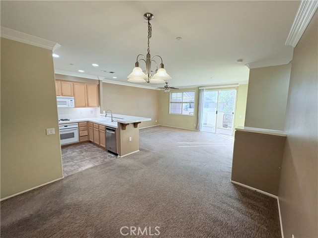 Detail Gallery Image 8 of 22 For 28512 Sorano, Lake Forest,  CA 92679 - 2 Beds | 2 Baths