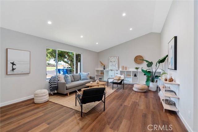 16405 Napa Street photo 6