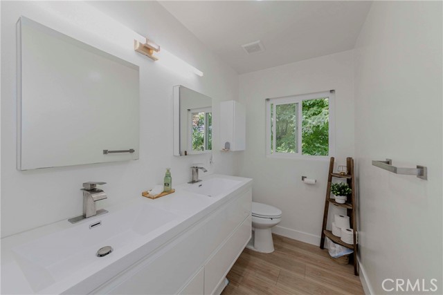 Detail Gallery Image 25 of 41 For 16325 Sierra Trail Ct, Hacienda Heights,  CA 91745 - 3 Beds | 3 Baths