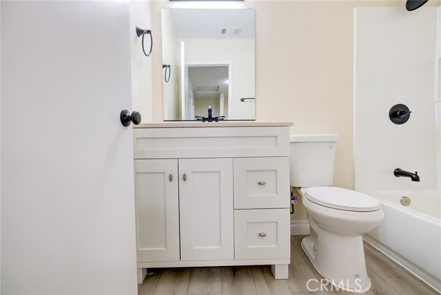 Detail Gallery Image 18 of 48 For 1243 W 164th St a,  Gardena,  CA 90247 - 3 Beds | 2/1 Baths