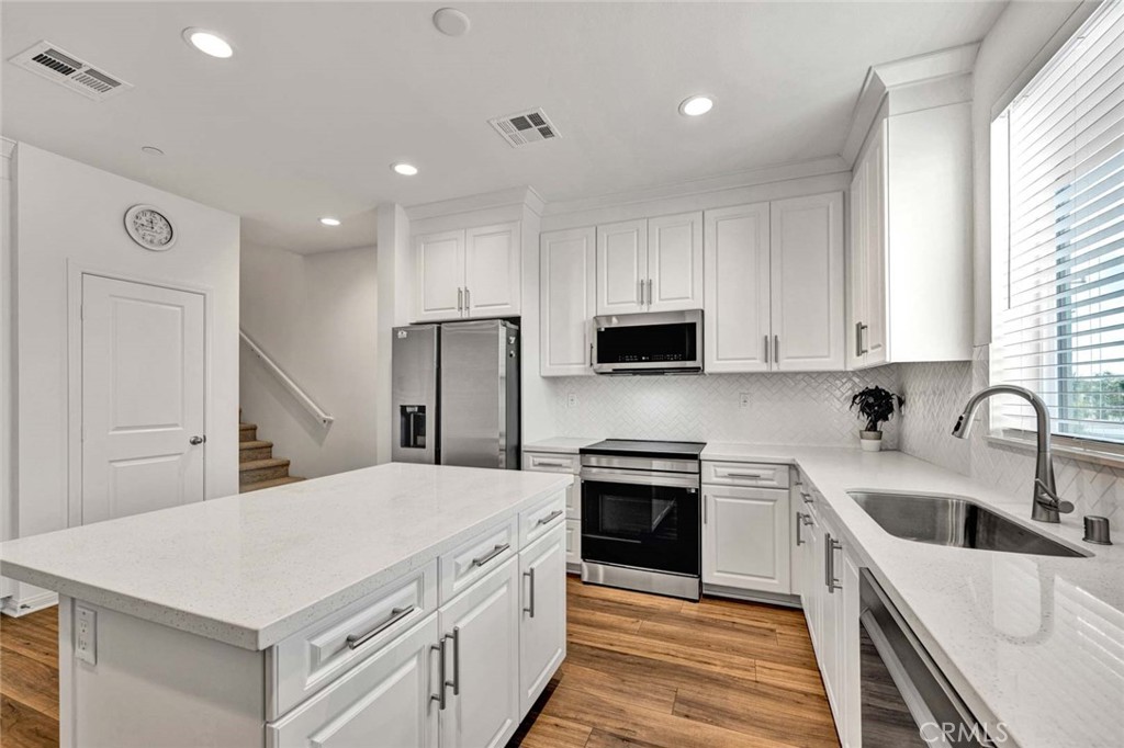 2410 E Agave Street #7