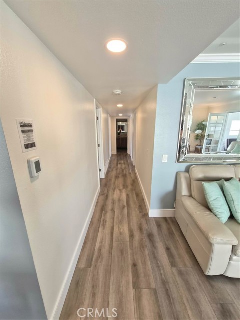 Detail Gallery Image 11 of 21 For 14201 Wiltshire, Westminster,  CA 92683 - 4 Beds | 2 Baths