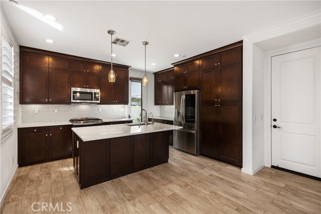 Detail Gallery Image 12 of 47 For 2 Marisol St, Rancho Mission Viejo,  CA 92694 - 3 Beds | 2/1 Baths