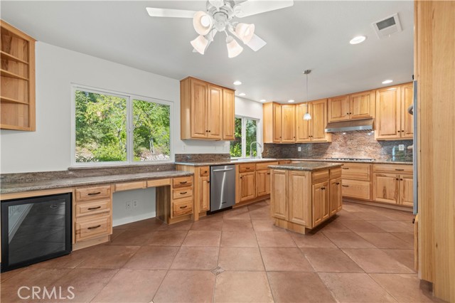Image 13 of 48 For 24113 Clearbank Lane