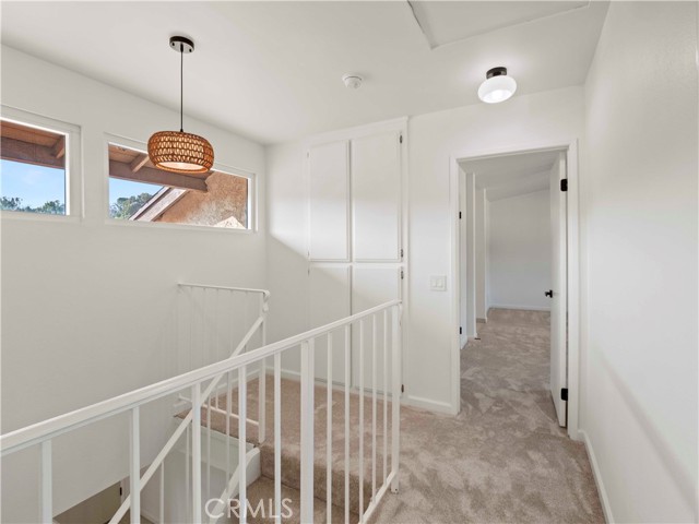 27572 Caraway Lane, Saugus CA: https://media.crmls.org/medias/73fb0c73-8ea1-4cf4-9d11-156c1b98cc50.jpg