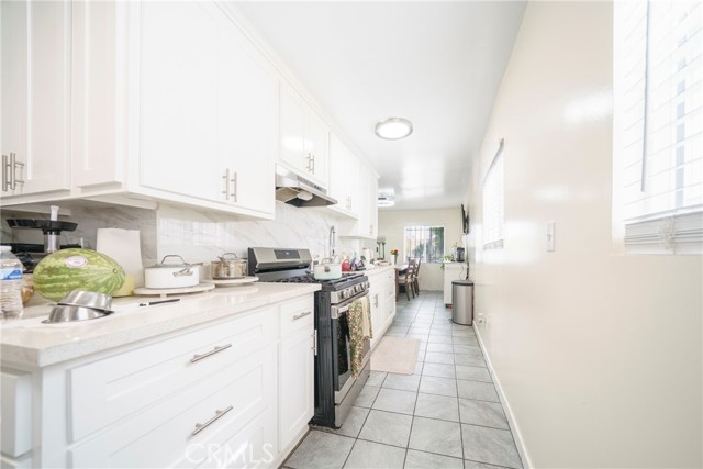 Detail Gallery Image 15 of 25 For 1522 W 58th Pl, Los Angeles,  CA 90047 - 3 Beds | 1 Baths