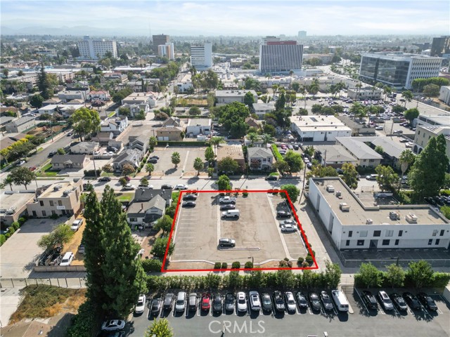 Detail Gallery Image 12 of 17 For 830 & 836 N Patron St, Santa Ana,  CA 92701 - – Beds | – Baths
