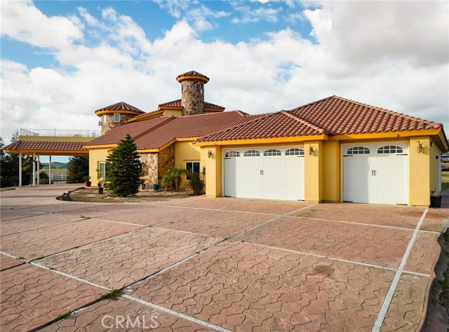 Detail Gallery Image 56 of 56 For 9446 Kern River, Bakersfield,  CA 93308 - 4 Beds | 4/1 Baths