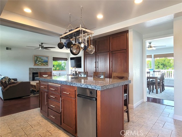 Detail Gallery Image 15 of 60 For 120 via Zapata, San Clemente,  CA 92672 - 4 Beds | 3/1 Baths