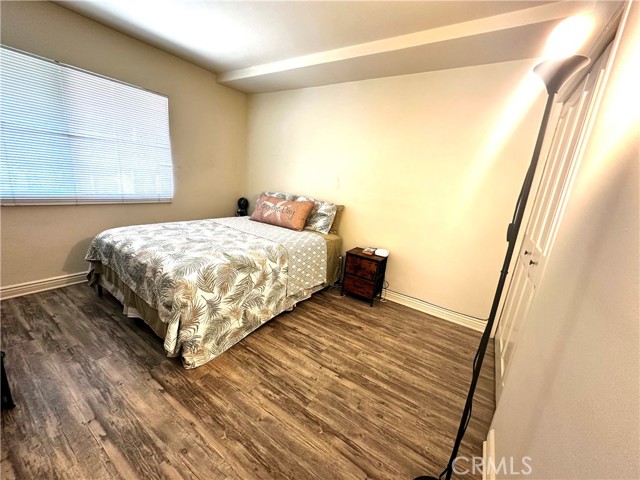 Detail Gallery Image 10 of 16 For 2504 Alma Ave, Manhattan Beach,  CA 90266 - 2 Beds | 1/1 Baths