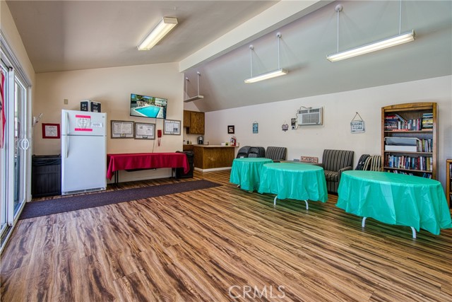 Detail Gallery Image 37 of 39 For 10 Royale Ave 23b,  Lakeport,  CA 95453 - 3 Beds | 2 Baths