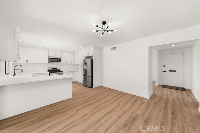 1644 Bradford Drive, Glendora CA: https://media.crmls.org/medias/73fd6b67-7795-4a15-8bb1-9205a9d8e923.jpg