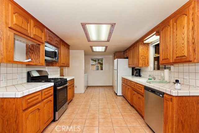 Detail Gallery Image 12 of 29 For 1750 6th Street, La Verne,  CA 91750 - 3 Beds | 1/1 Baths