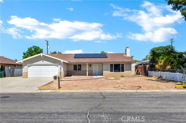 41776 Nordal Avenue, Hemet CA: https://media.crmls.org/medias/73fe59a5-32b0-4cea-8f60-6f2d5fb43947.jpg