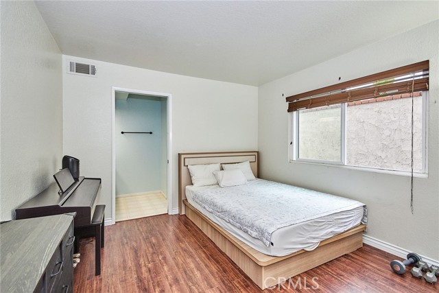 Detail Gallery Image 18 of 37 For 2025 Artesia Bld #G,  Torrance,  CA 90504 - 2 Beds | 2 Baths