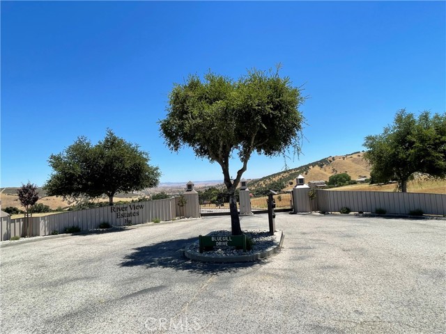 Detail Gallery Image 1 of 8 For 9999 Bluegill Dr, Paso Robles,  CA 93446 - – Beds | – Baths