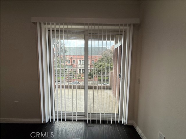 Detail Gallery Image 20 of 30 For 332 S Virgil #201,  Los Angeles,  CA 90020 - 3 Beds | 2 Baths