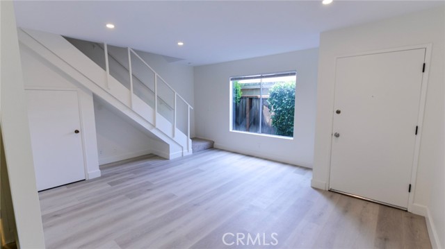 Detail Gallery Image 1 of 13 For 218 Avenida Rosa #2,  San Clemente,  CA 92672 - 2 Beds | 1/1 Baths