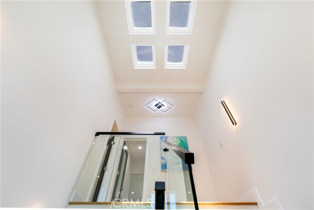 4651 Los Patos Avenue, Huntington Beach CA: https://media.crmls.org/medias/74013a51-8943-4edf-b384-2f68d039afe8.jpg