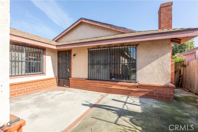 Detail Gallery Image 5 of 40 For 2346 Hayes Ave, Long Beach,  CA 90810 - 4 Beds | 2 Baths