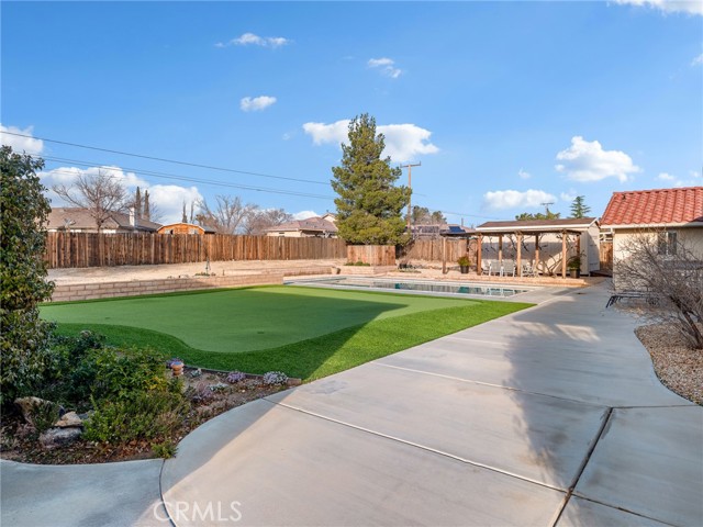 Detail Gallery Image 58 of 62 For 19544 Oneida, Apple Valley,  CA 92307 - 4 Beds | 3 Baths