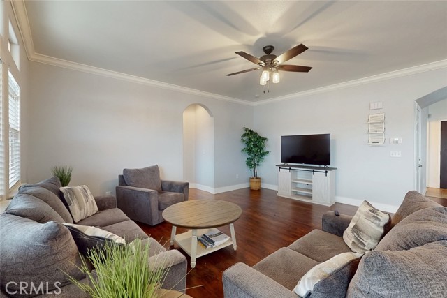 Detail Gallery Image 6 of 47 For 74 Magnesio, Oroville,  CA 95965 - 5 Beds | 3/1 Baths