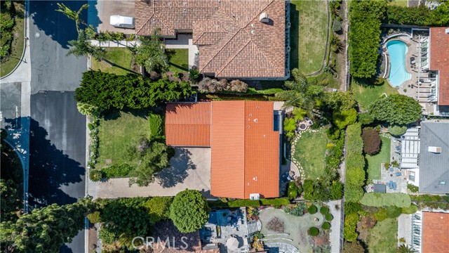 1232 Via Coronel, Palos Verdes Estates CA: https://media.crmls.org/medias/74031988-92d3-440d-8407-89ea37124ce7.jpg