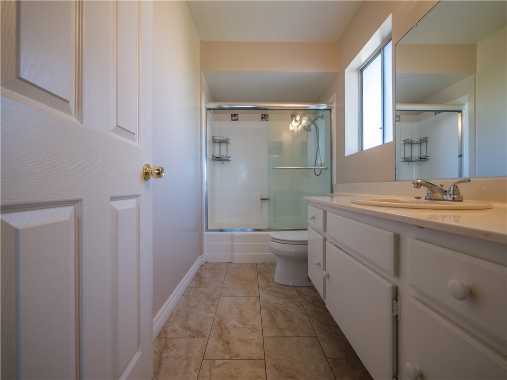 Detail Gallery Image 21 of 34 For 2620 Virginia Way, Ontario,  CA 91761 - 3 Beds | 2/1 Baths