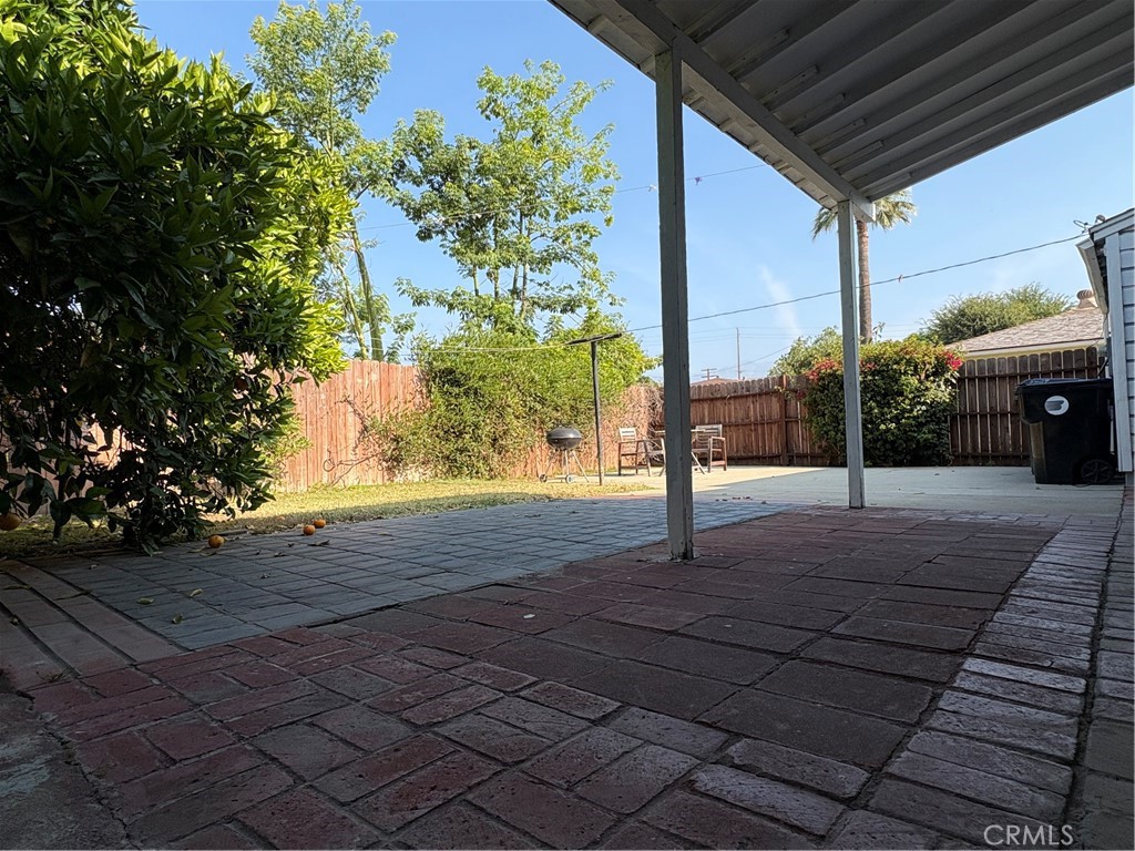 MLS #OC25163199 img 8