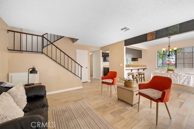 Detail Gallery Image 11 of 44 For 546 Northpoint Cir, Santa Maria,  CA 93455 - 4 Beds | 2/1 Baths
