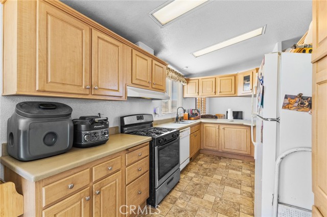 Detail Gallery Image 21 of 54 For 324 Anita Rd, Landers,  CA 92285 - 3 Beds | 2 Baths